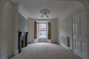 Lounge Diner- click for photo gallery